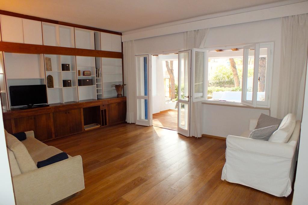 Villa Montecristo Marina di Campo Ruang foto